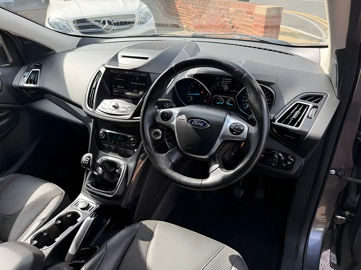 Used 2016 Ford Kuga Titanium Grey - Interior and Exterior details 10