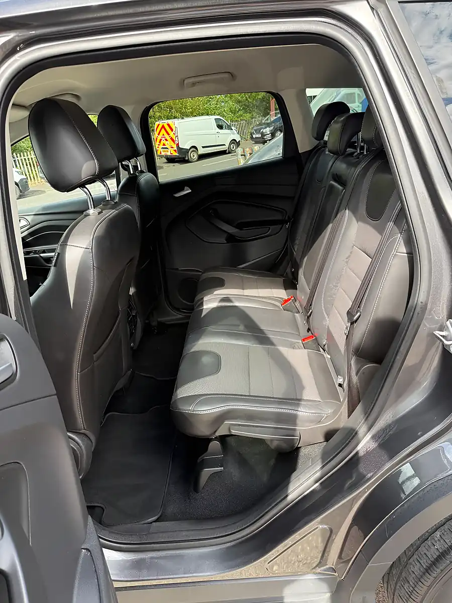 Used 2016 Ford Kuga Titanium Grey - Interior and Exterior details 16