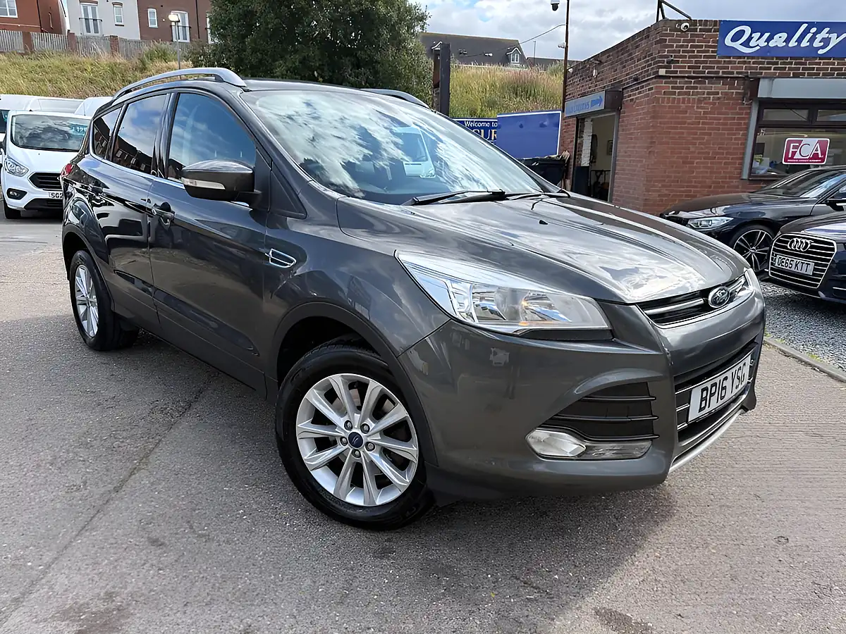 Used 2016 Ford Kuga Titanium Grey - Interior and Exterior details 2
