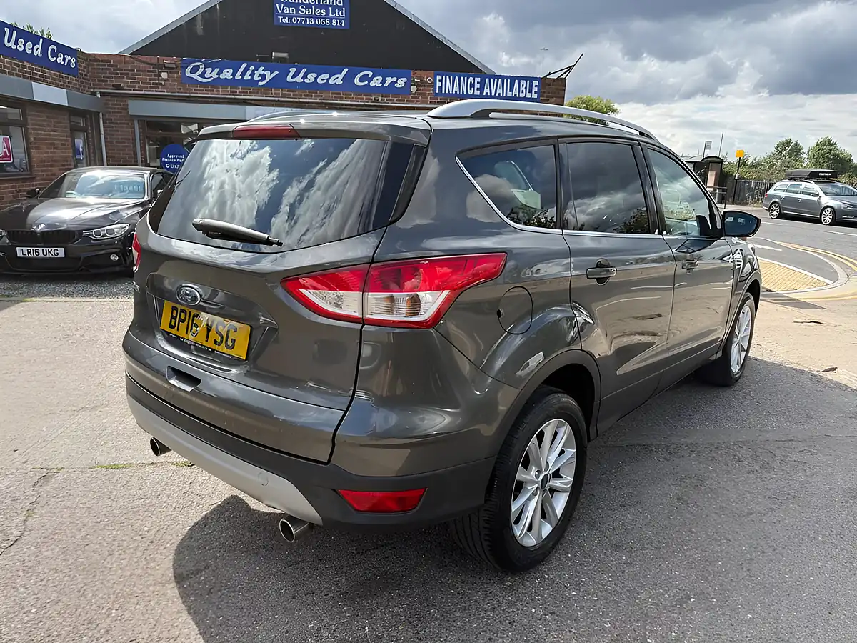 Used 2016 Ford Kuga Titanium Grey - Interior and Exterior details 3
