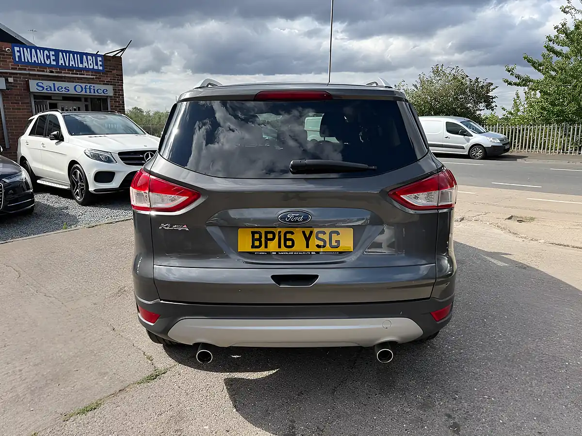 Used 2016 Ford Kuga Titanium Grey - Interior and Exterior details 5