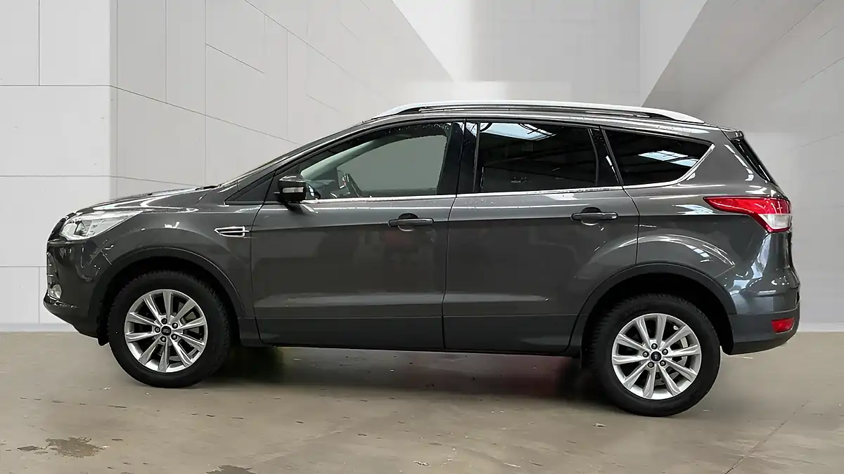 Used 2016 Ford Kuga Titanium Magnetic Grey - Interior and Exterior details 6