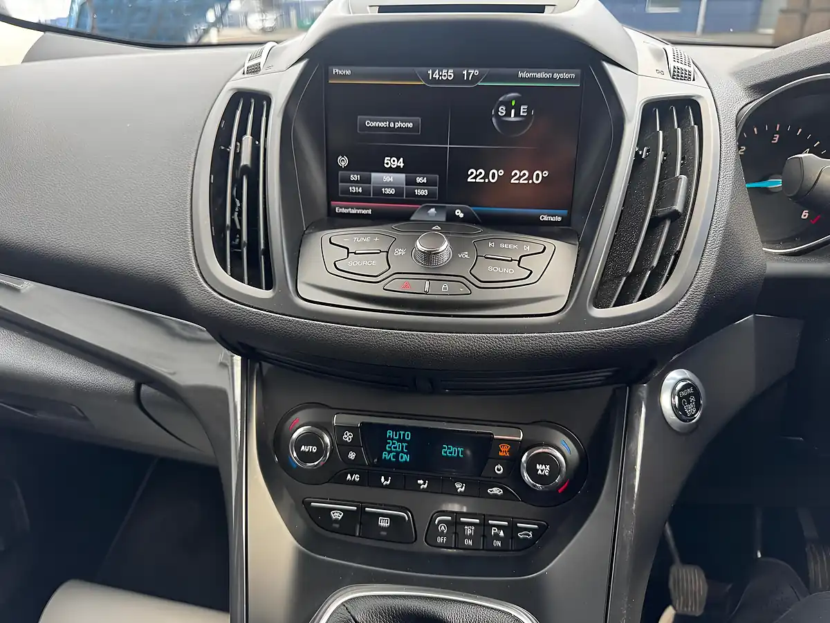 Used 2016 Ford Kuga Titanium Red - Interior and Exterior details 14