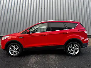 Used 2016 Ford Kuga Titanium Red - Interior and Exterior details 9