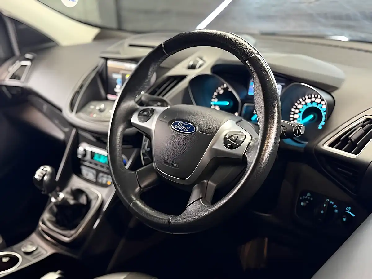 Used 2016 Ford Kuga Titanium Sport Blue - Interior and Exterior details 19