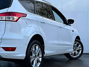 Used 2016 Ford Kuga Titanium Sport Frozen White - Interior and Exterior details 13