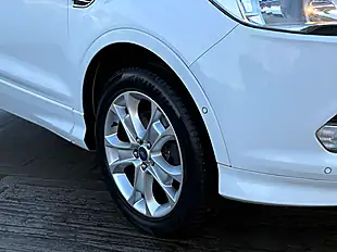 Used 2016 Ford Kuga Titanium Sport Frozen White - Interior and Exterior details 4
