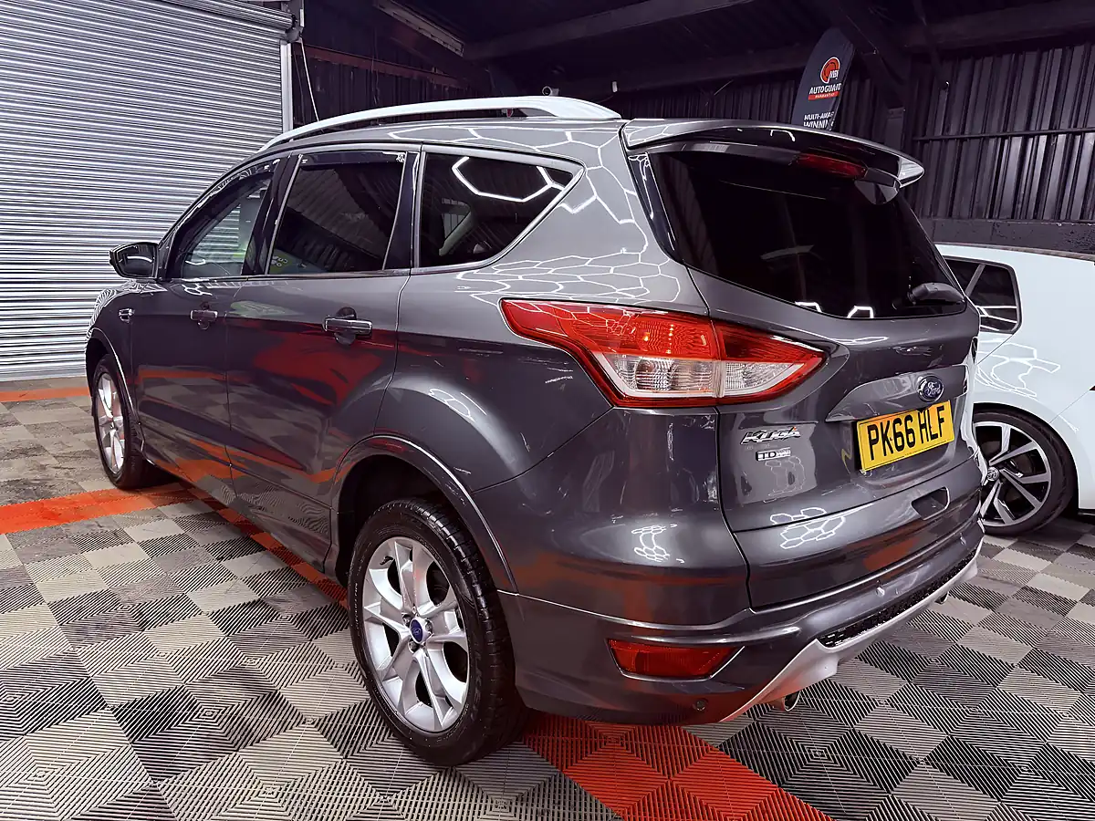 Used 2016 Ford Kuga Titanium Sport Grey - Interior and Exterior details 4