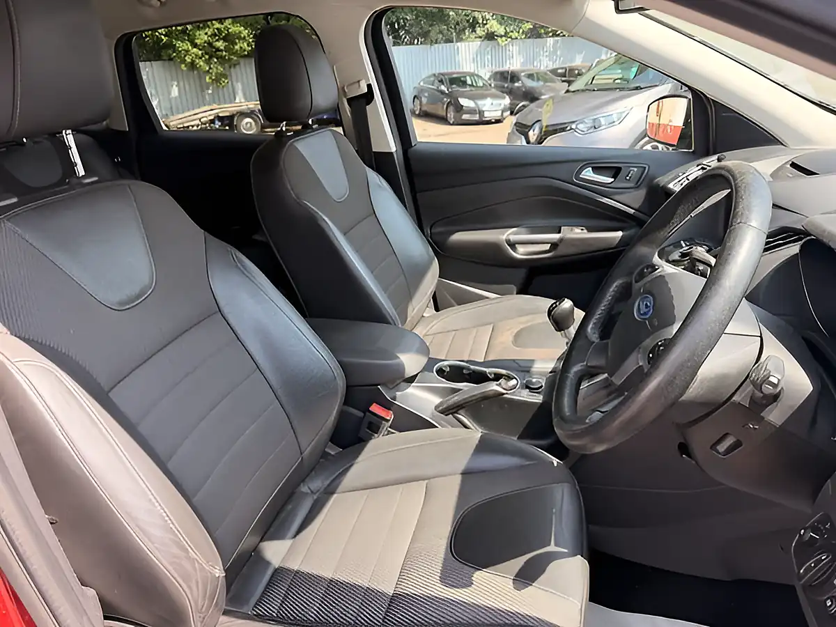 Used 2016 Ford Kuga Titanium Sport Red - Interior and Exterior details 15