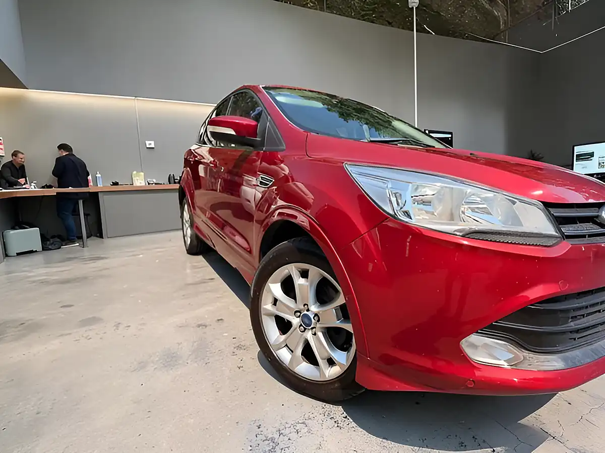 Used 2016 Ford Kuga Titanium Sport Red - Interior and Exterior details 4