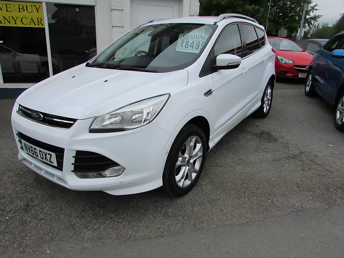 Used 2016 Ford Kuga Titanium Sport White - Interior and Exterior details 11