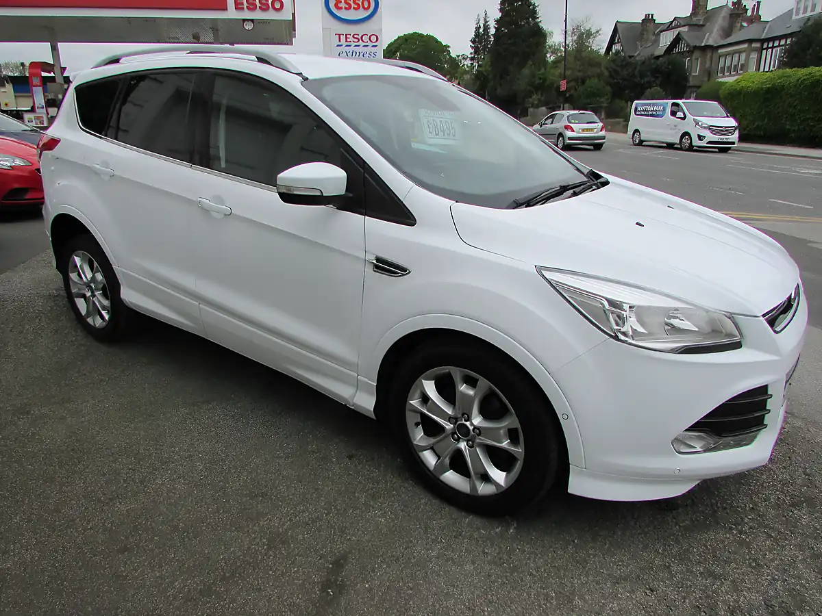 Used 2016 Ford Kuga Titanium Sport White - Interior and Exterior details 5