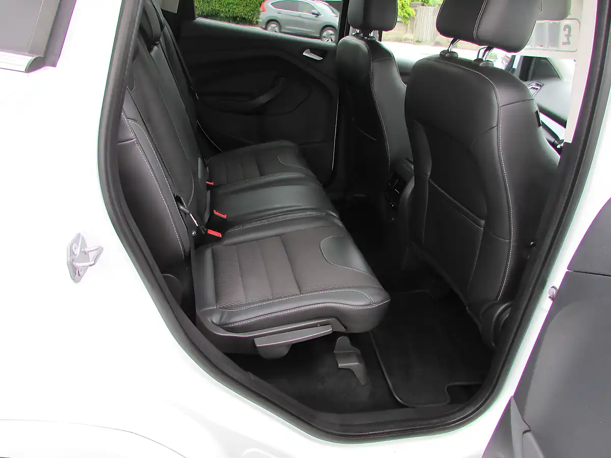 Used 2016 Ford Kuga Titanium Sport White - Interior and Exterior details 9