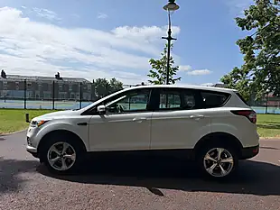 Used 2016 Ford Kuga Titanium White - Interior and Exterior details 6