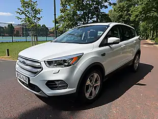 Used 2016 Ford Kuga Titanium White - Interior and Exterior details 7