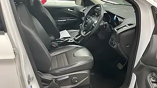 Used 2016 Ford Kuga Titanium White - Interior and Exterior details 11