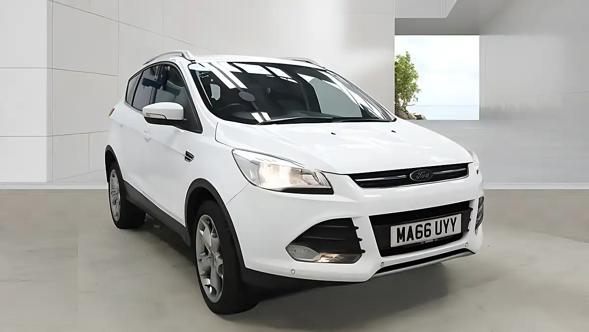 Used 2016 Ford Kuga Titanium White - Interior and Exterior details 2