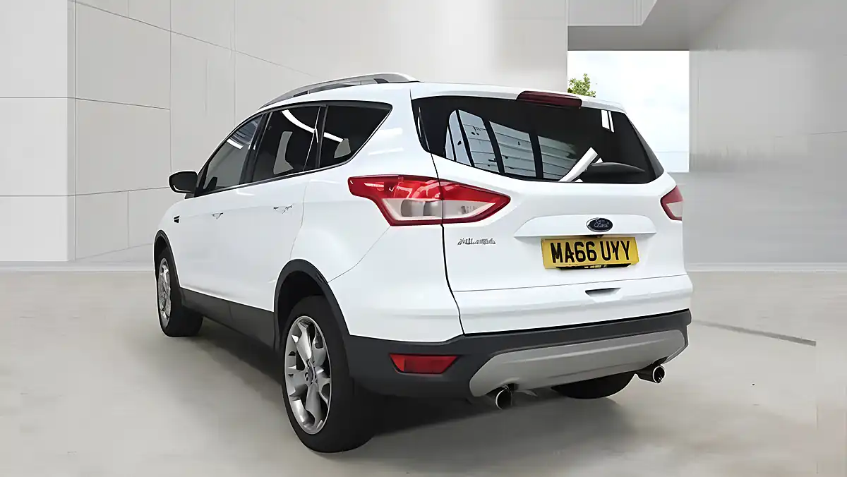 Used 2016 Ford Kuga Titanium White - Interior and Exterior details 3