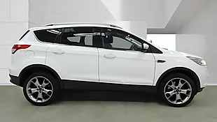 Used 2016 Ford Kuga Titanium White - Interior and Exterior details 9