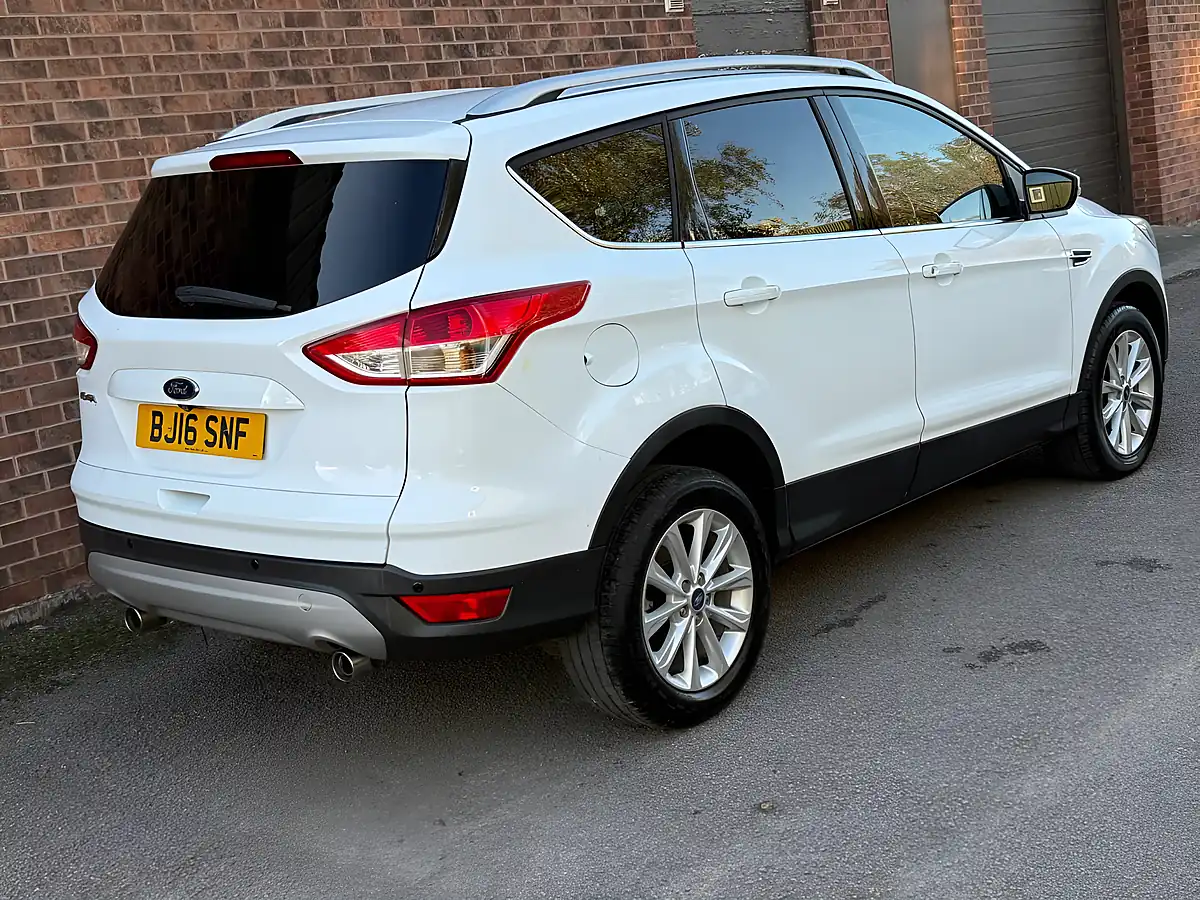 Used 2016 Ford Kuga Titanium White - Interior and Exterior details 3