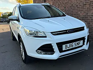 Used 2016 Ford Kuga Titanium White - Interior and Exterior details 4