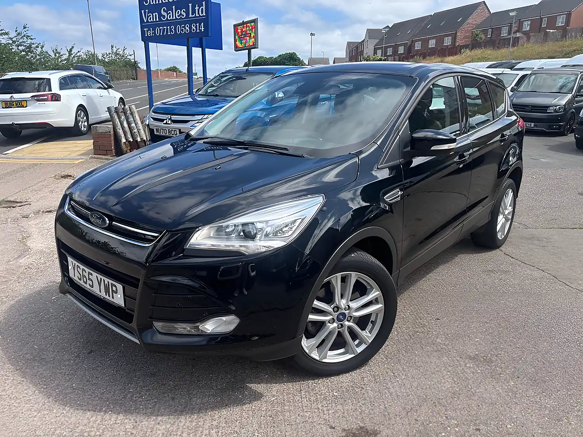 Used 2016 Ford Kuga Titanium X Black - Front View