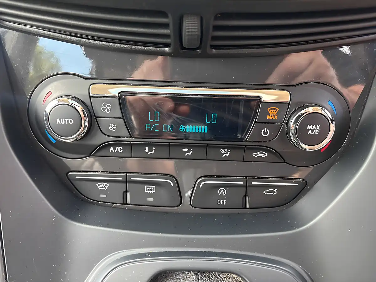 Used 2016 Ford Kuga Titanium X Black - Interior and Exterior details 18