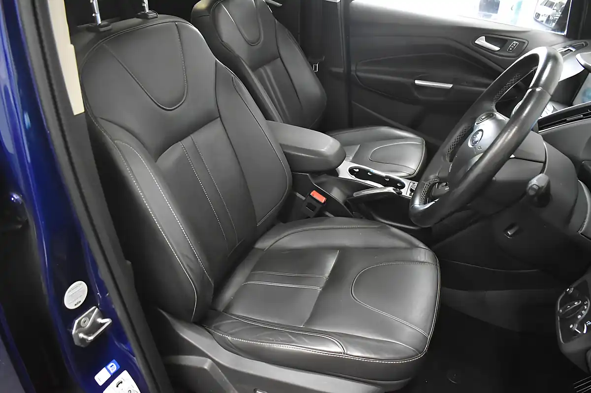 Used 2016 Ford Kuga Titanium X Blue - Interior and Exterior details 10