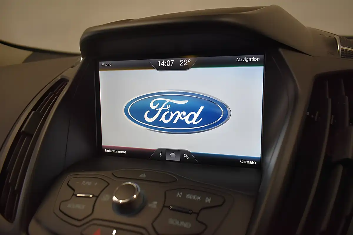 Used 2016 Ford Kuga Titanium X Blue - Interior and Exterior details 13