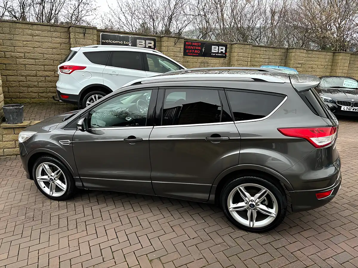 Used 2016 Ford Kuga Titanium X Grey - Interior and Exterior details 6