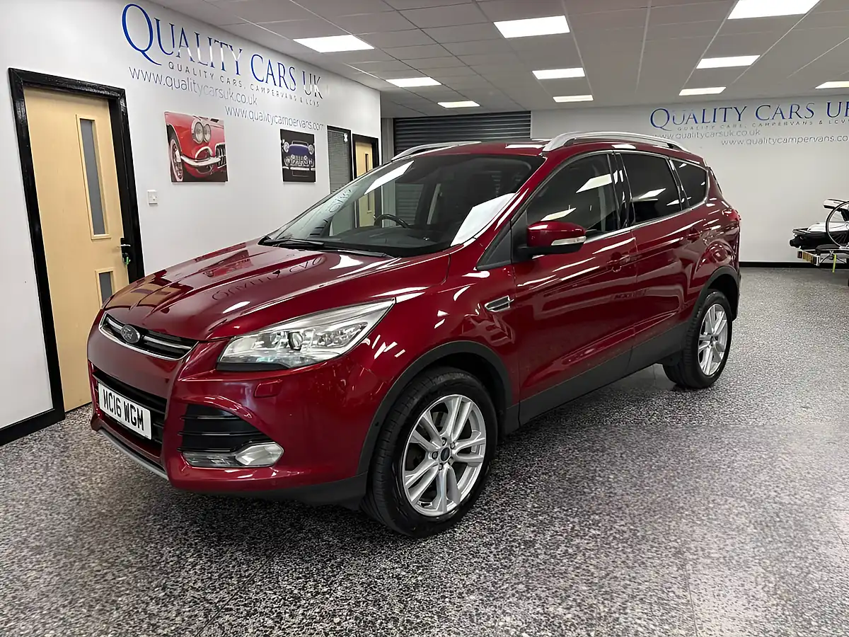 Used 2016 Ford Kuga Titanium X Red - Front View