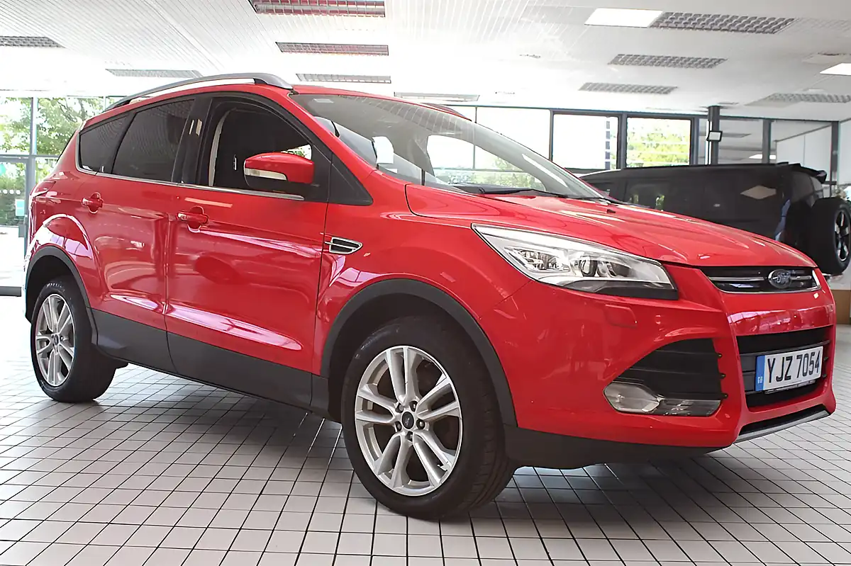 Used 2016 Ford Kuga Titanium X Red - Interior and Exterior details 6