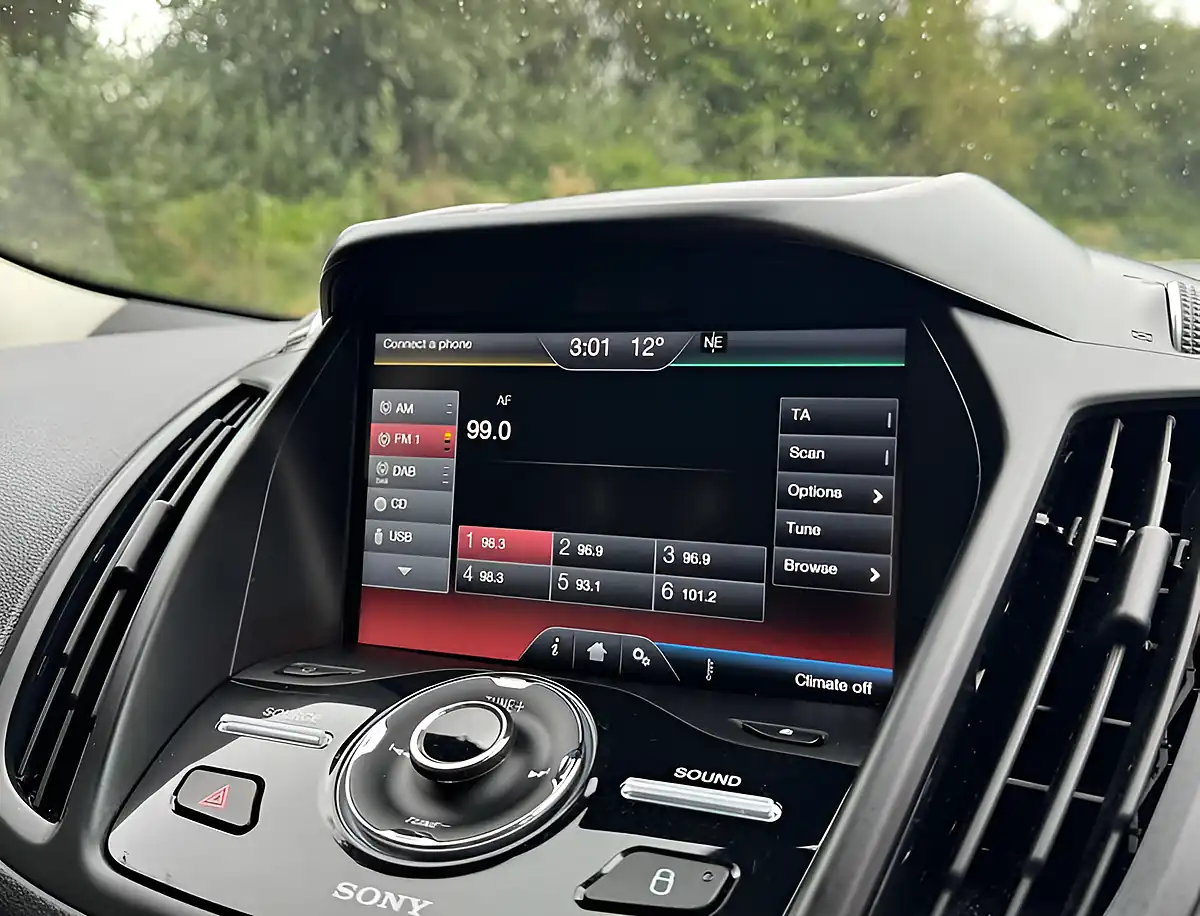 Used 2016 Ford Kuga Titanium X Ruby Red - Interior and Exterior details 13