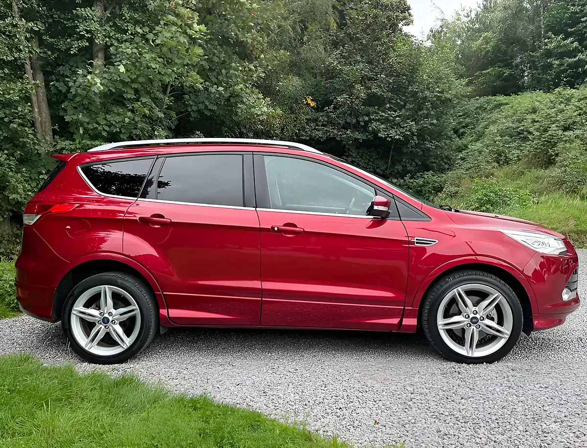 Used 2016 Ford Kuga Titanium X Ruby Red - Interior and Exterior details 2