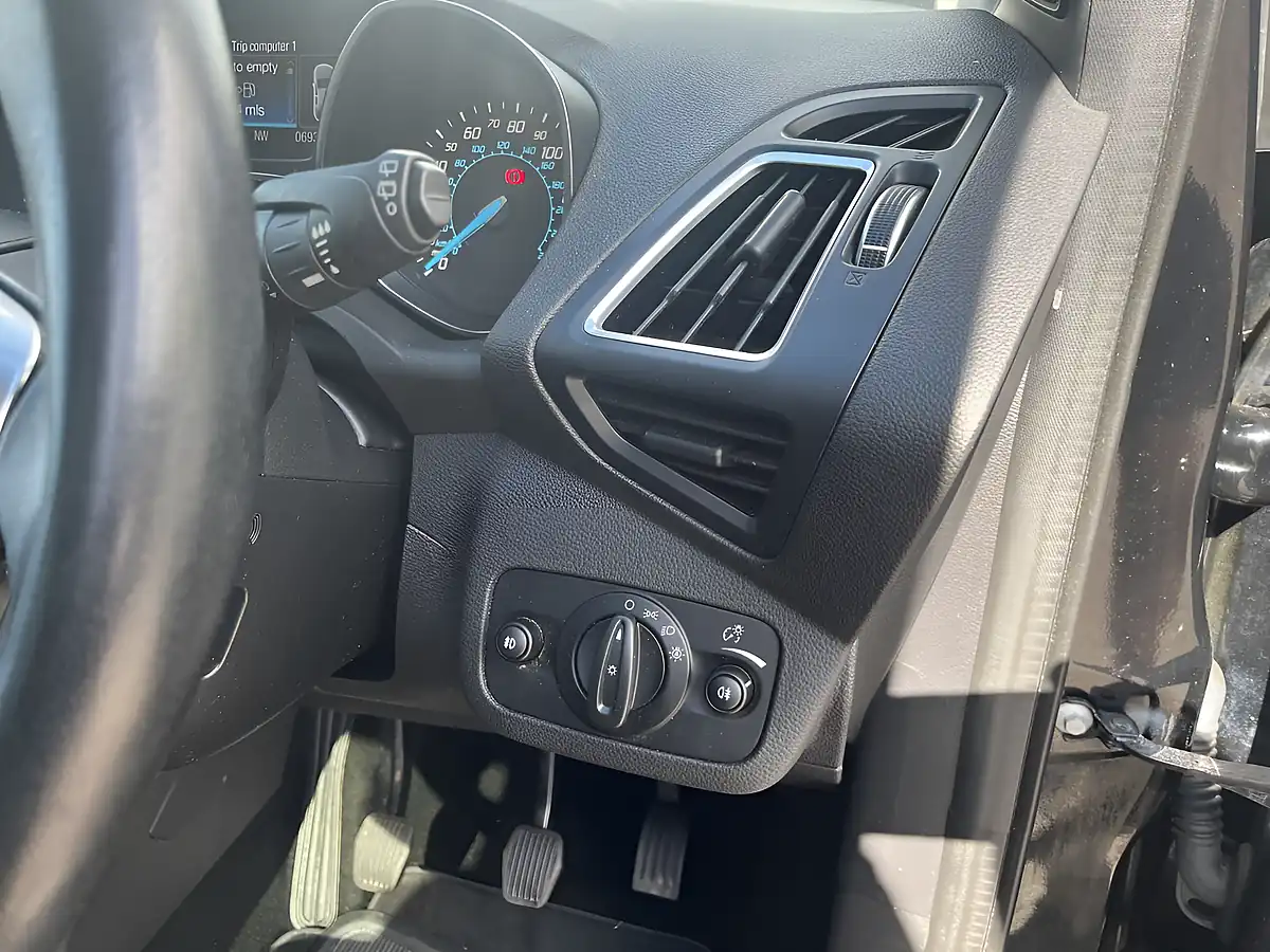 Used 2016 Ford Kuga Titanium X Shadow Black - Interior and Exterior details 18