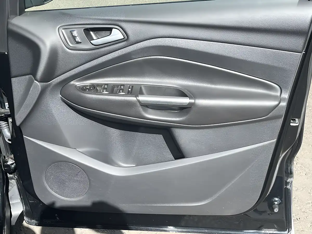 Used 2016 Ford Kuga Titanium X Shadow Black - Interior and Exterior details 19