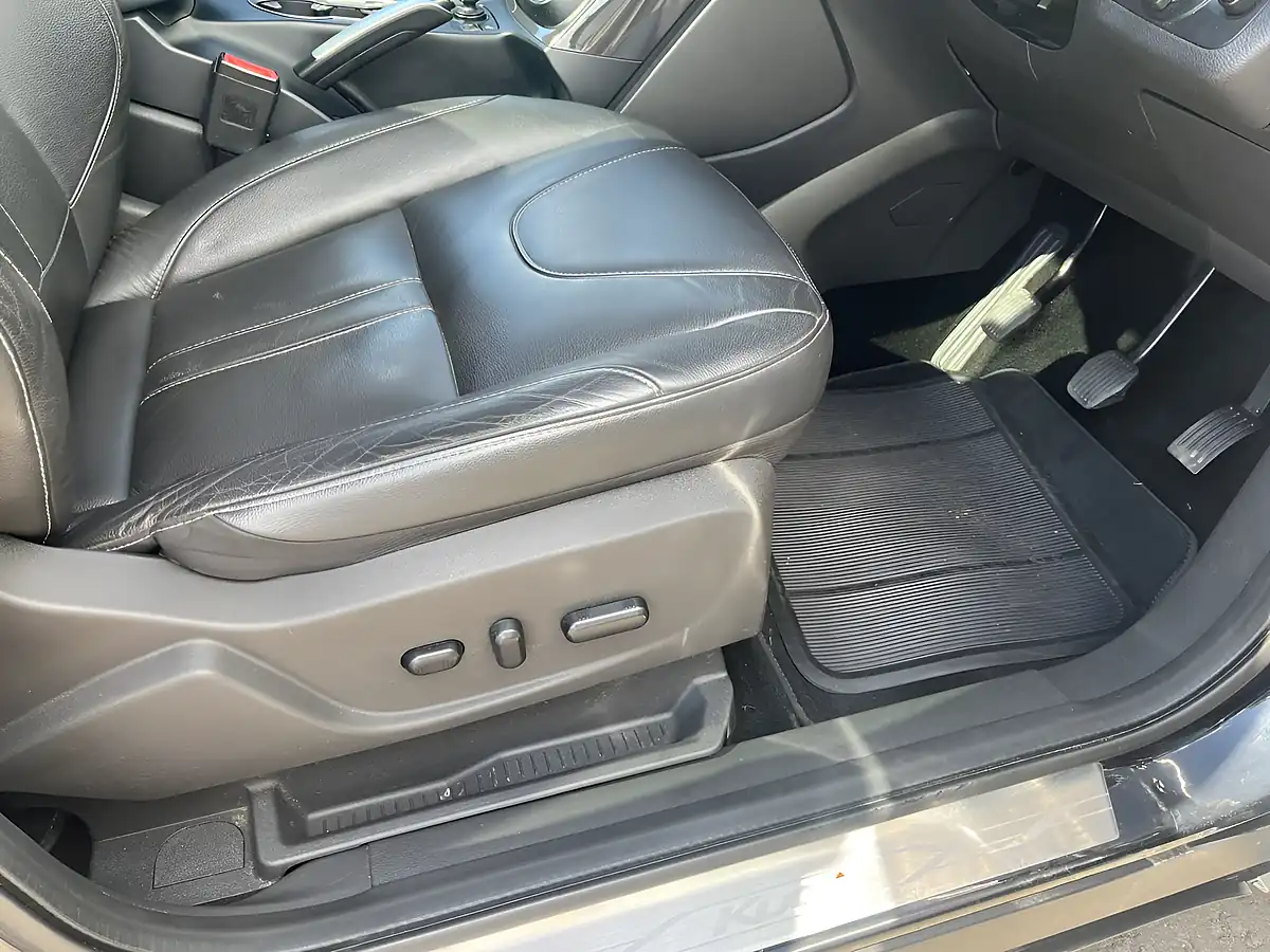 Used 2016 Ford Kuga Titanium X Shadow Black - Interior and Exterior details 7