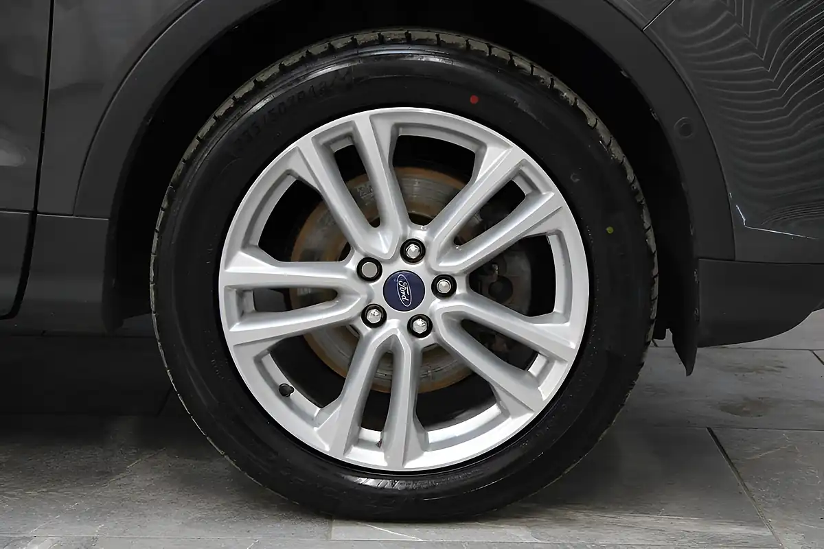 Used 2016 Ford Kuga Titanium X Sport Grey - Interior and Exterior details 9