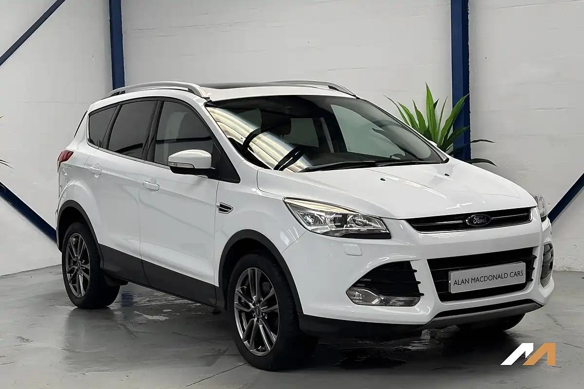 Used 2016 Ford Kuga Titanium X White - Interior and Exterior details 8