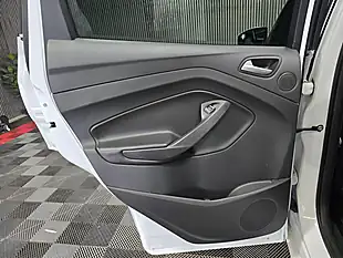 Used 2016 Ford Kuga Titanium X White - Interior and Exterior details 15