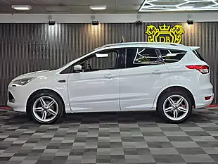 Used 2016 Ford Kuga Titanium X White - Interior and Exterior details 6