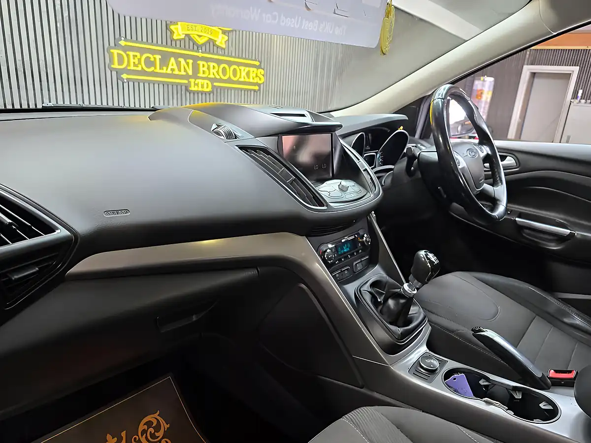 Used 2016 Ford Kuga Zetec Black - Interior and Exterior details 9