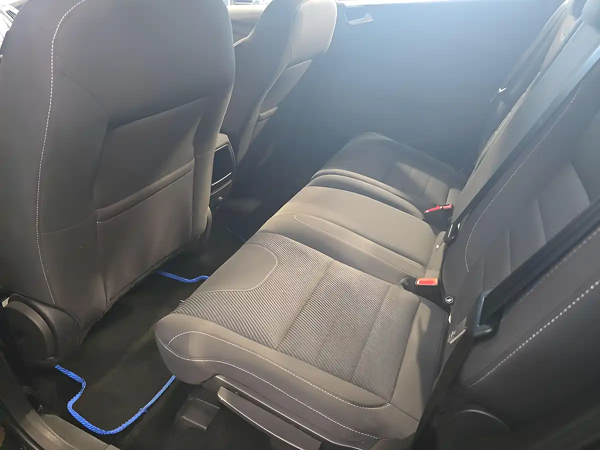 Used 2016 Ford Kuga Zetec Black - Interior and Exterior details 17