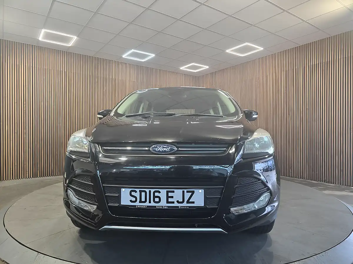 Used 2016 Ford Kuga Zetec Black - Interior and Exterior details 3