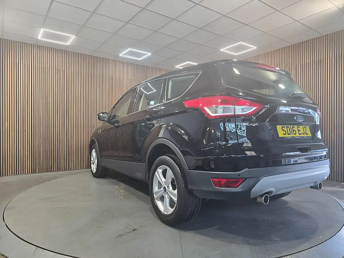 Used 2016 Ford Kuga Zetec Black - Interior and Exterior details 5