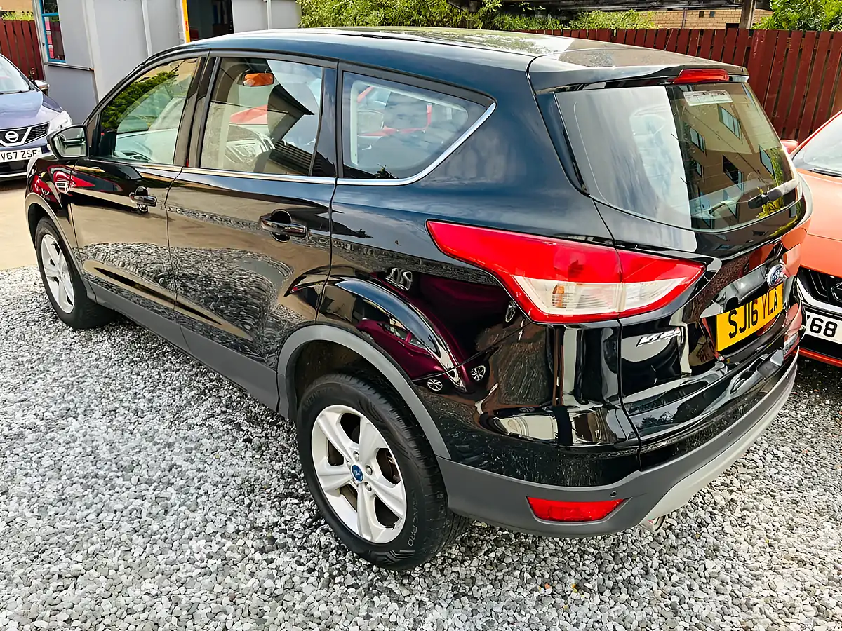 Used 2016 Ford Kuga Zetec Black - Interior and Exterior details 17