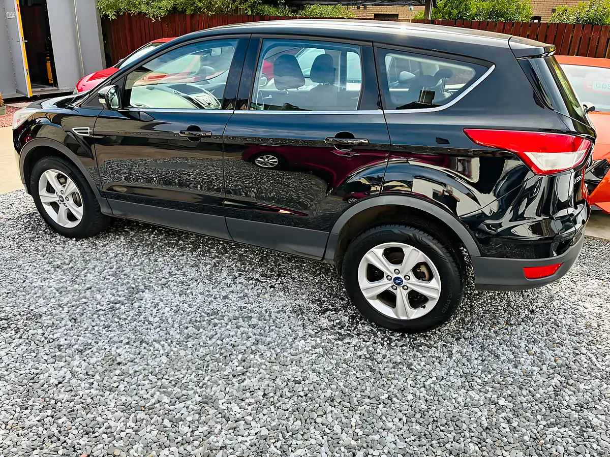 Used 2016 Ford Kuga Zetec Black - Interior and Exterior details 19