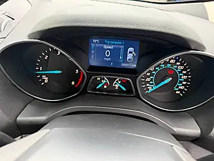 Used 2016 Ford Kuga Zetec Blue - Interior and Exterior details 10