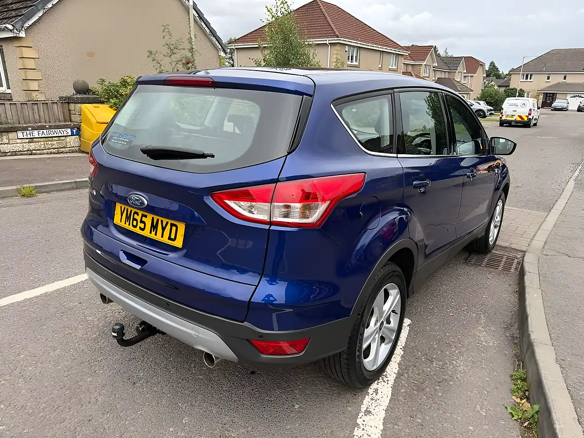 Used 2016 Ford Kuga Zetec Blue - Interior and Exterior details 5