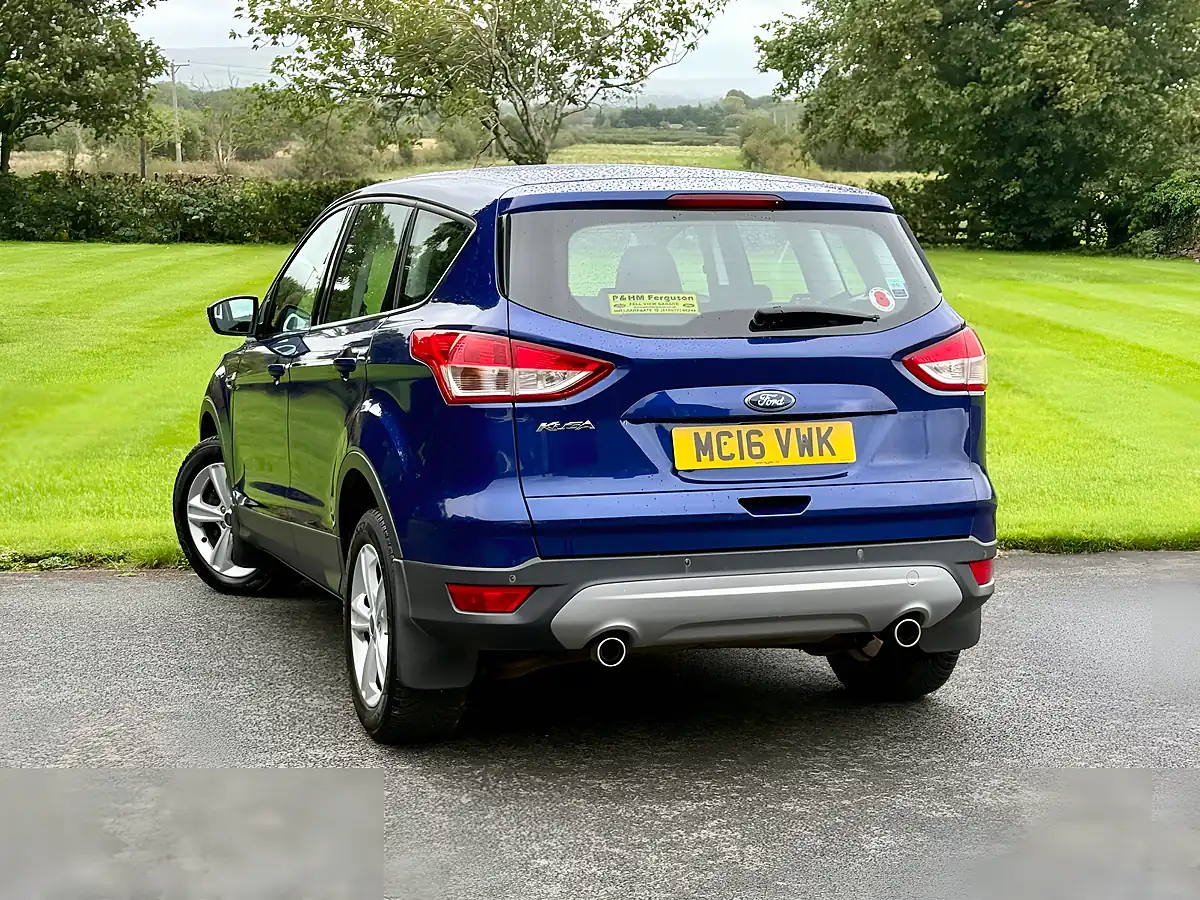 Used 2016 Ford Kuga Zetec Blue - Interior and Exterior details 5